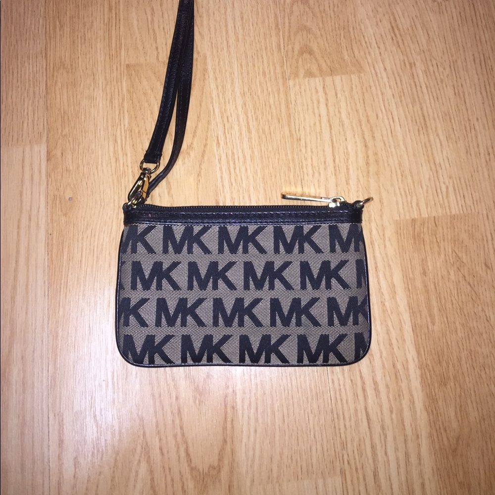 MK wristlet